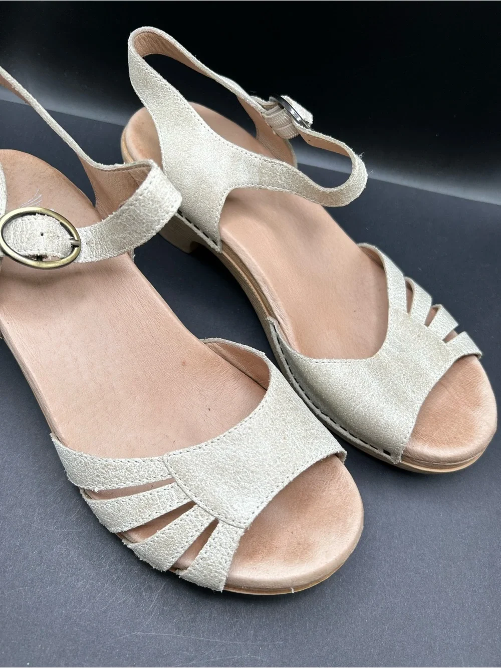 Dansko Marlowe Beige‎ Slingback Sandals Comfortable Low Heel Size 39